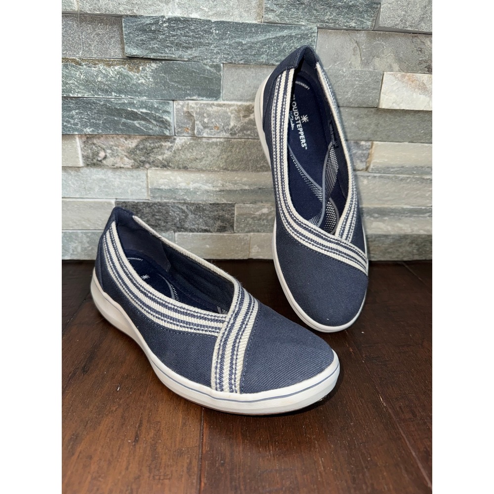 Clarks Cloudsteppers Breezesky Air Navy Blue Canvas Slip On Loafers Women 8N EUC